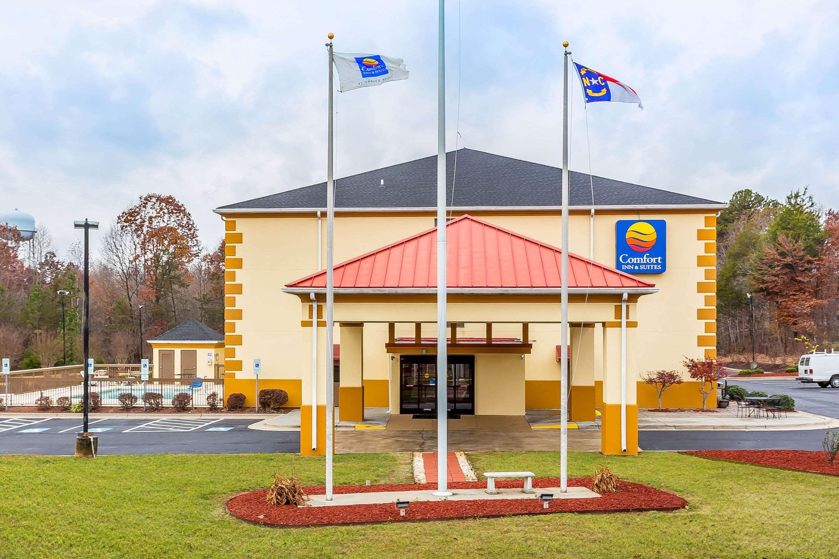 Comfort Inn & Suites Mocksville I-40 Exterior photo