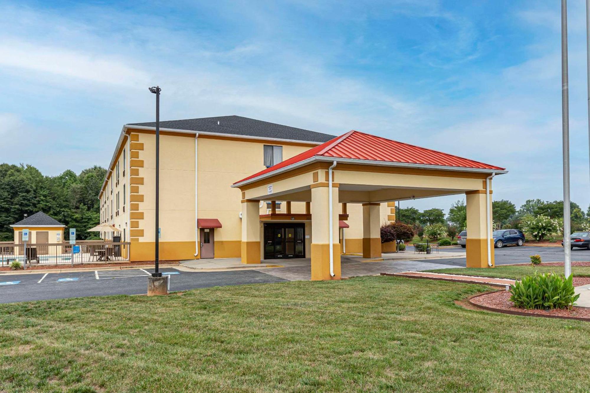 Comfort Inn & Suites Mocksville I-40 Exterior photo